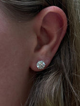 Load image into Gallery viewer, Dahlia - Carbora Jewelry