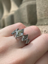 Load image into Gallery viewer, Ash - Carbora Jewelry